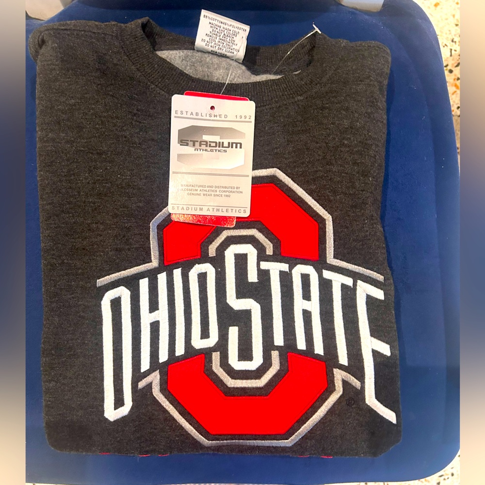 New with tags Ohio State Buckeyes sweatshirt